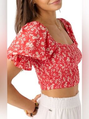 Women's Cayenne O’Neill Lorna Floral Smocked Crop Top